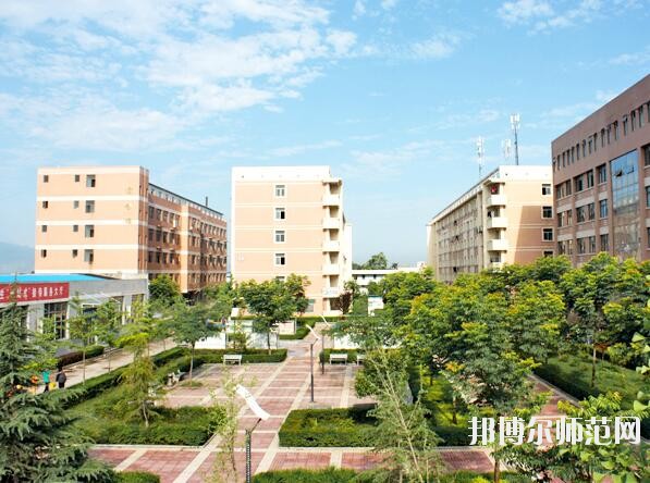 西安培華師范學院郭杜校區網站網址