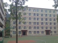 重慶開縣巨龍幼師中等職業技術學校2023年地址在哪里