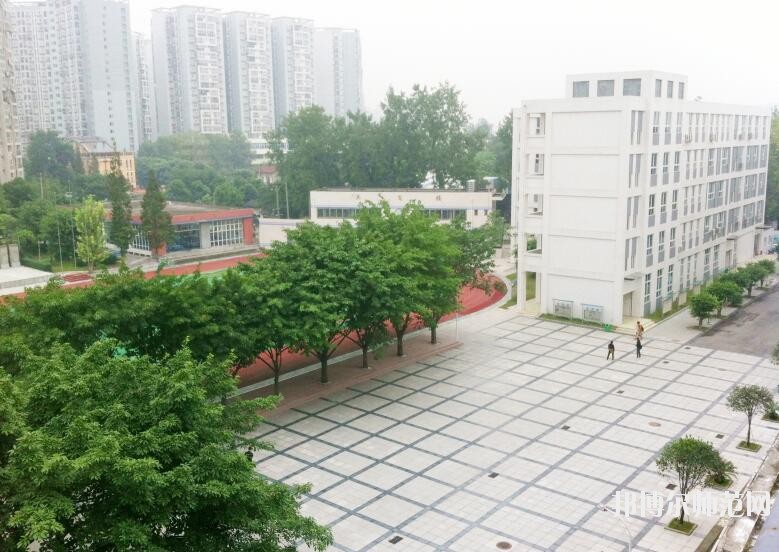 成都洞子口職業幼兒師范高級中學2018年報名條件、招生對象