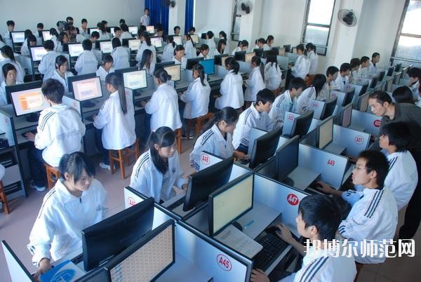 閻良區師范職業中學怎么樣、好不好