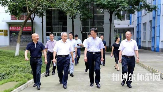 四川東坡中等職業技術幼兒師范學校2020年招生辦聯系電話