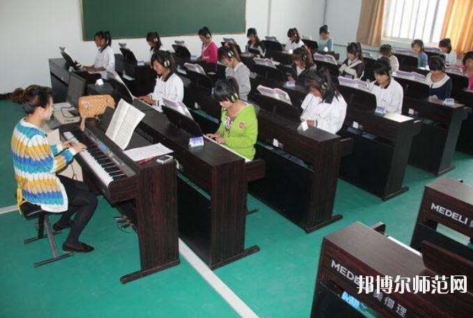 重慶2021年幼師學校都有什么專業適合女生