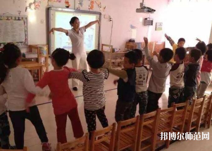 重慶2021年幼師學校讀什么專業有前途