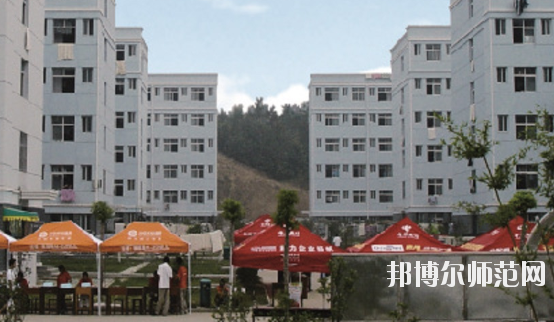 隨州職業技術師范學院2