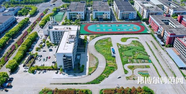 貴定中等幼師職業(yè)學(xué)校2023年招生辦聯(lián)系電話(huà)