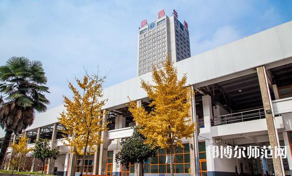 西安建筑科技師范大學華清學院2023年報名條件、招生要求、招生對象