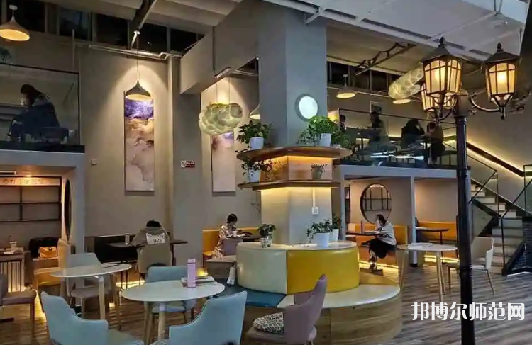 河北師范大學(xué)匯華學(xué)院2023年報(bào)名條件、招生要求、招生對(duì)象