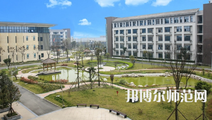 2023年崇州幼師職業中專學校報名條件、招生對象