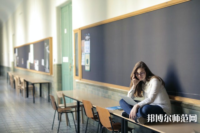 隆昌城關幼兒師范職業中學介紹、地址